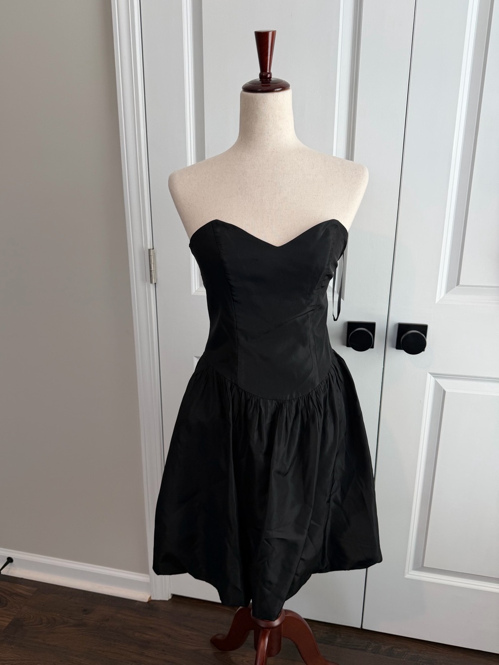 Vintage Betsey Johnson Black Strapless Boned Corset Basque Waist Dress Sz 4 USA
